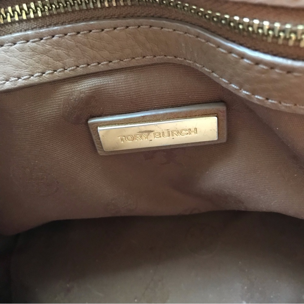 Tory Burch Britten Adjustable Shoulder Bag - Picture 6 of 13